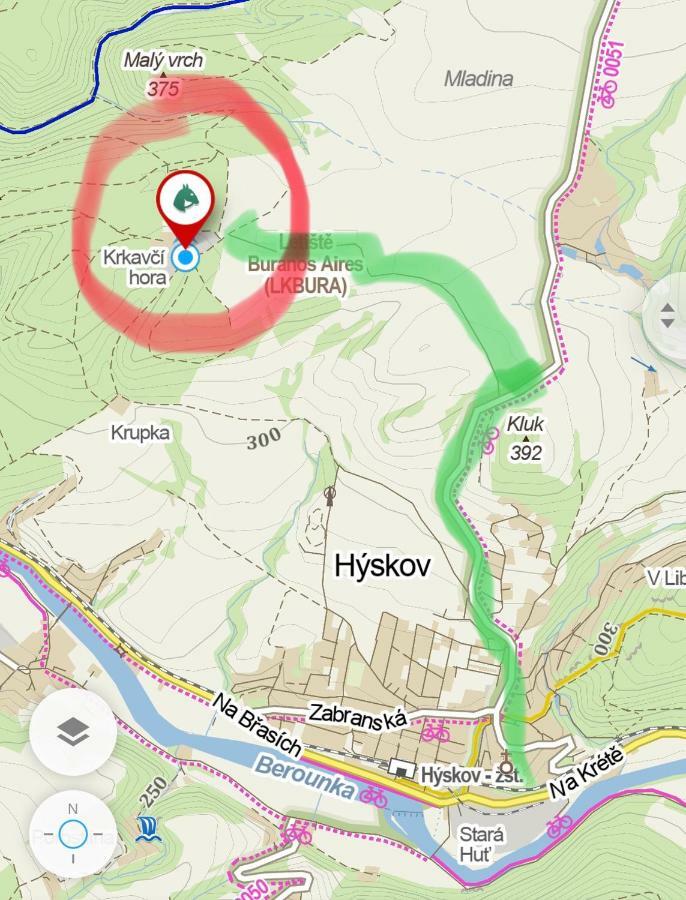 Statek Krkavci Hora Bauernhof Nizbor